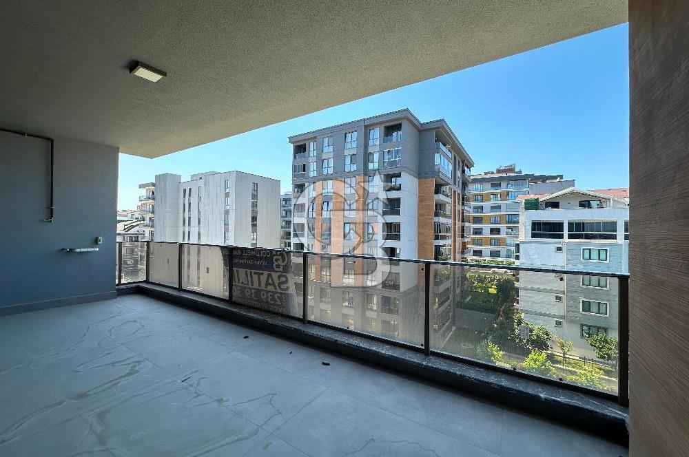 KONFOR BALAT SİTESİNDE SATILIK 4+1 FERAH VE GENİŞ DAİRE