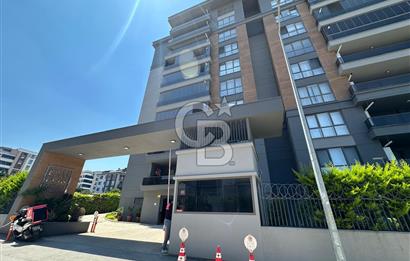 KONFOR BALAT SİTESİNDE SATILIK 4+1 FERAH VE GENİŞ DAİRE