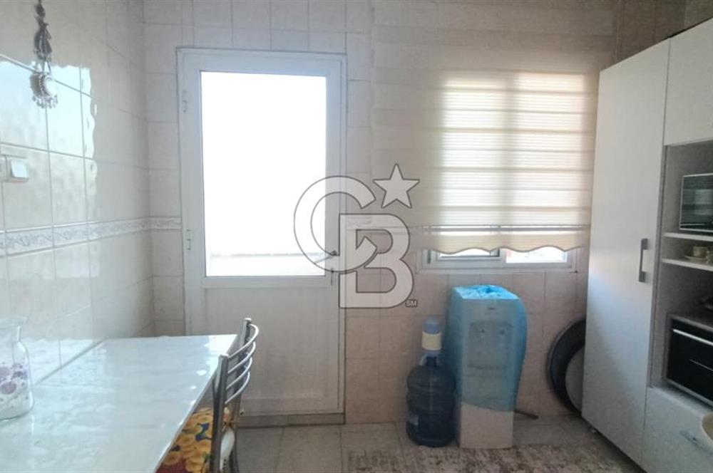 Bayraklı Fuat Edip Baksi Mahallesinde Satılık 3+1 Daire