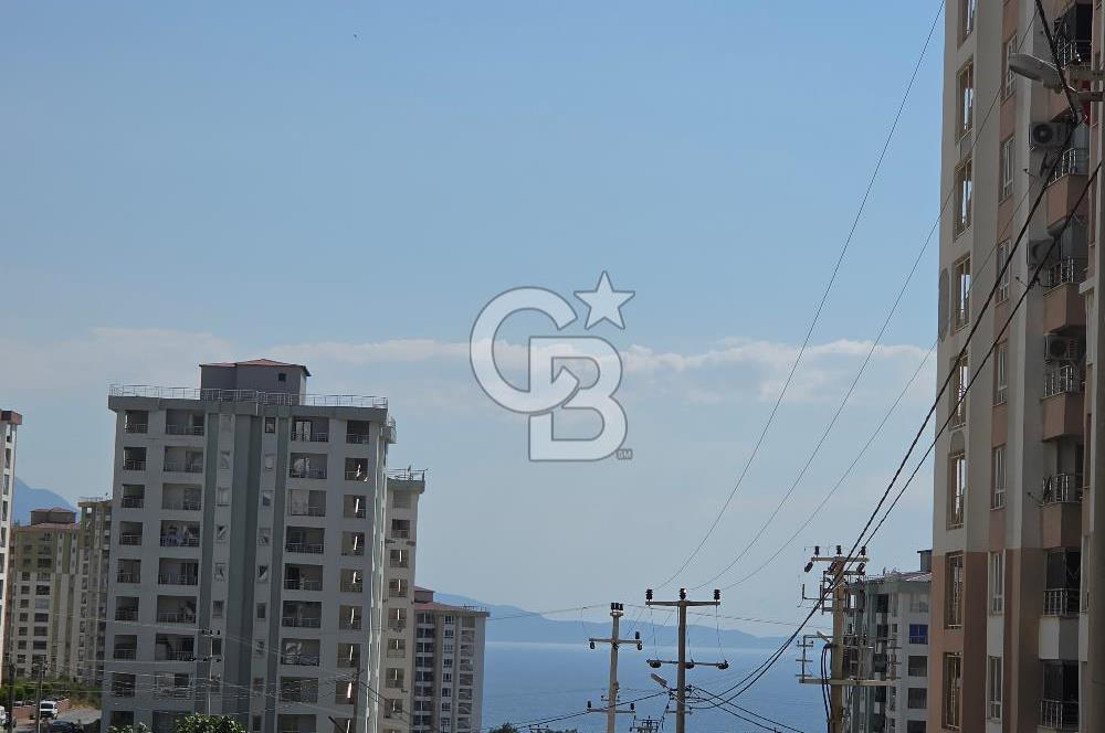Kuşadası Değirmendere'de Deniz Manzaralı Satılık 2+1 Daire