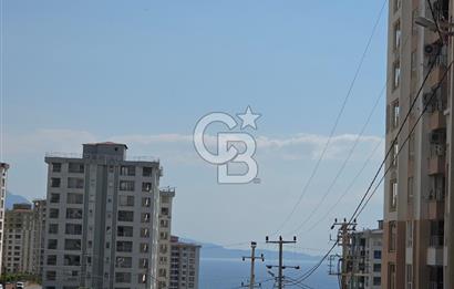 Kuşadası Değirmendere'de Deniz Manzaralı Satılık 2+1 Daire