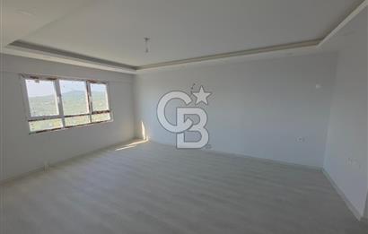 Kuşadası Değirmendere'de Deniz Manzaralı Satılık 2+1 Daire