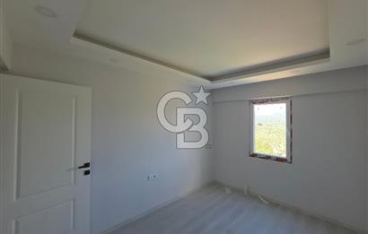 Kuşadası Değirmendere'de Deniz Manzaralı Satılık 2+1 Daire