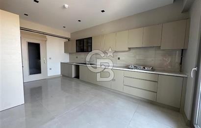 KONFOR BALAT SİTESİNDE SATILIK 4+1 FERAH VE GENİŞ DAİRE