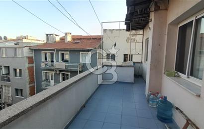 Bayraklı Fuat Edip Baksi Mahallesinde Satılık 3+1 Daire