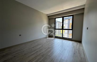 KONFOR BALAT SİTESİNDE SATILIK 4+1 FERAH VE GENİŞ DAİRE