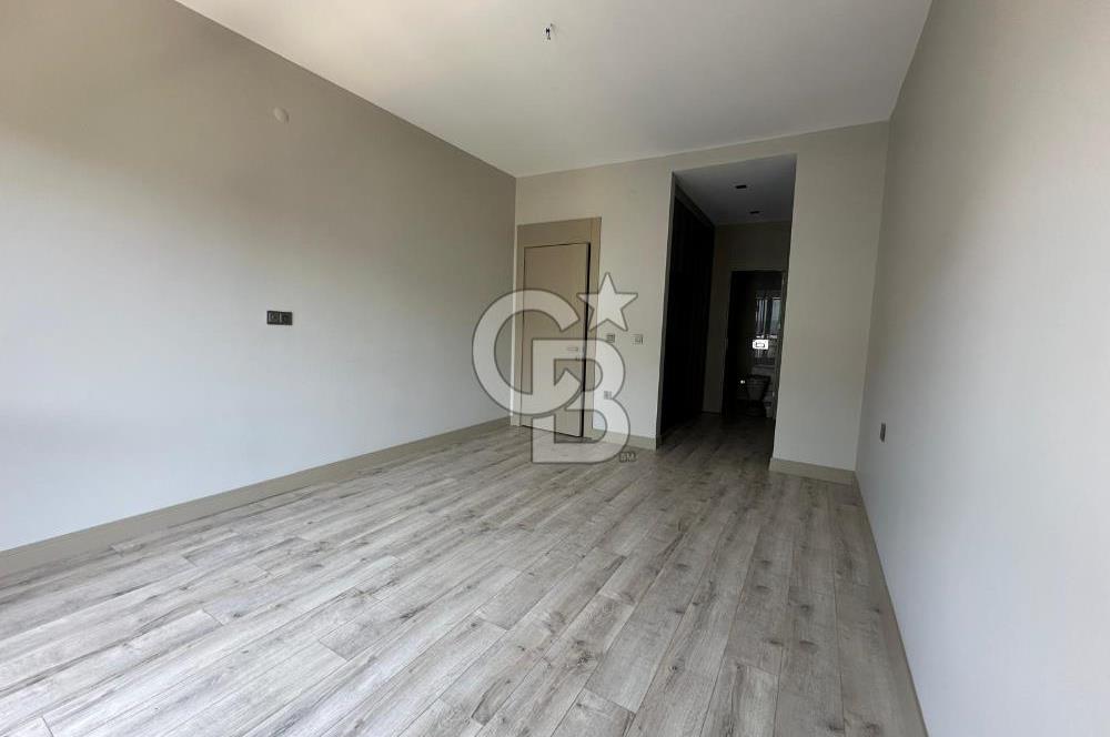 KONFOR BALAT SİTESİNDE SATILIK 4+1 FERAH VE GENİŞ DAİRE
