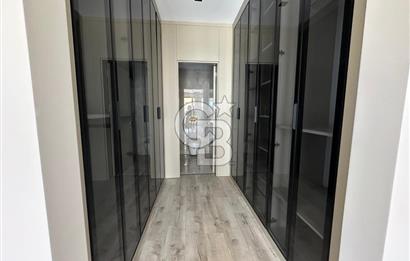 KONFOR BALAT SİTESİNDE SATILIK 4+1 FERAH VE GENİŞ DAİRE