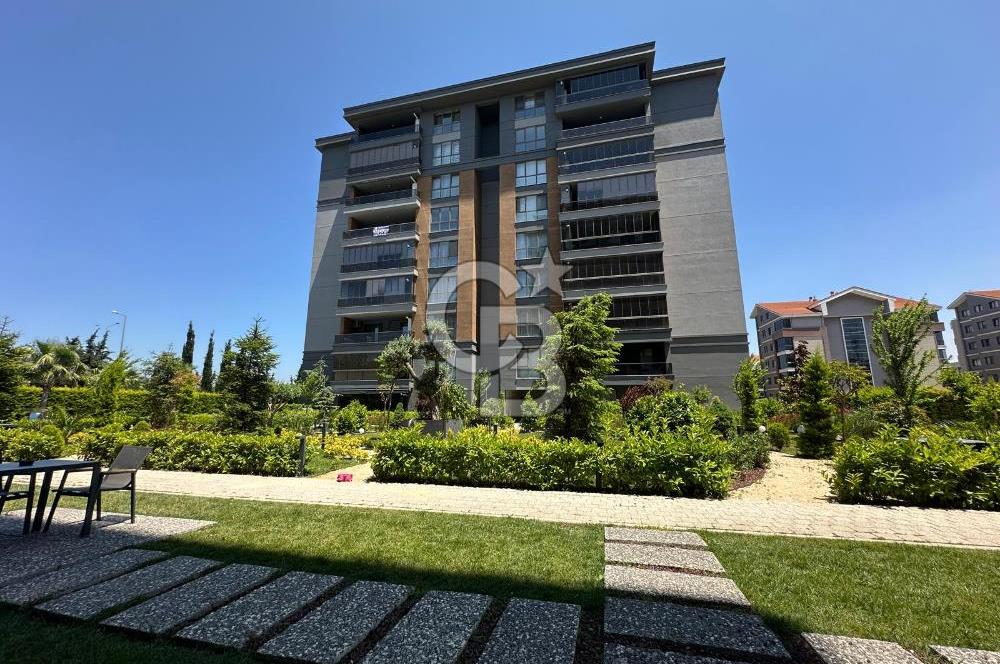 KONFOR BALAT SİTESİNDE SATILIK 4+1 FERAH VE GENİŞ DAİRE