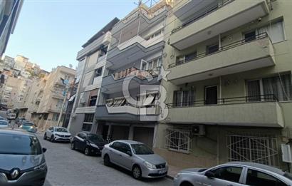 Bayraklı Fuat Edip Baksi Mahallesinde Satılık 3+1 Daire