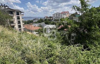 Gölcük Şehitler Mahallesinde Satılık Köşe Parsel - 382m²