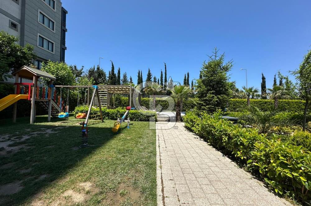 KONFOR BALAT SİTESİNDE SATILIK 4+1 FERAH VE GENİŞ DAİRE