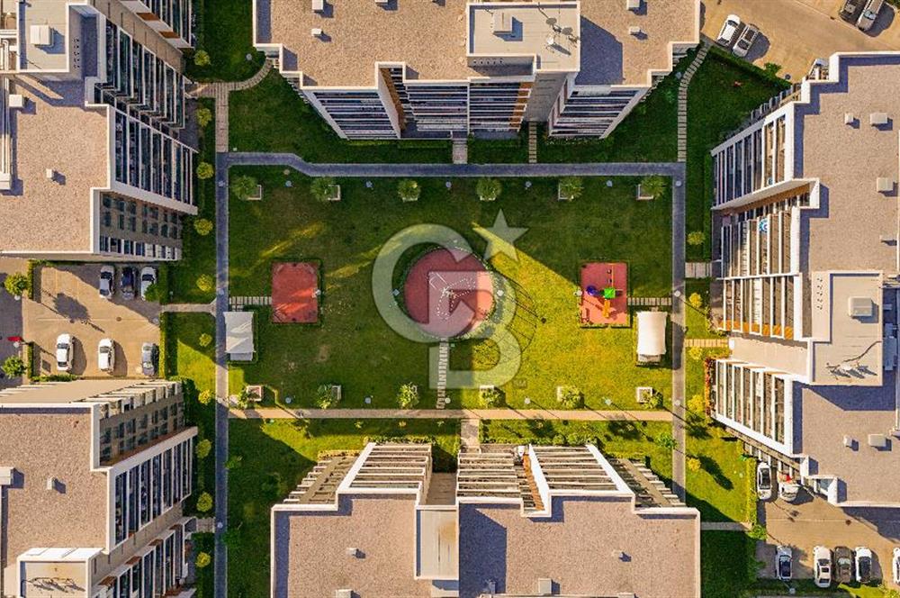 Ataşehir Modern'de Emsalsiz Peyzaj Manzaralı 2+1 Satılık Daire