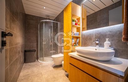 Ataşehir Modern'de Emsalsiz Peyzaj Manzaralı 2+1 Satılık Daire