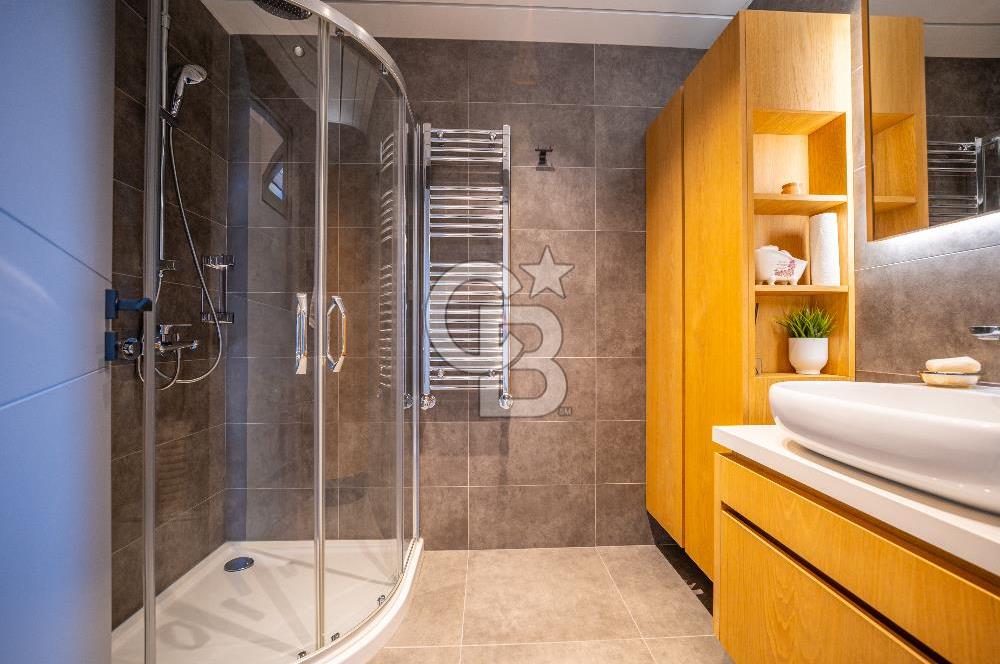 Ataşehir Modern'de Emsalsiz Peyzaj Manzaralı 2+1 Satılık Daire