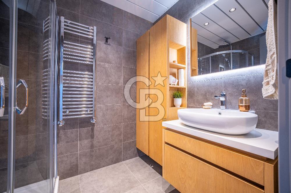 Ataşehir Modern'de Emsalsiz Peyzaj Manzaralı 2+1 Satılık Daire