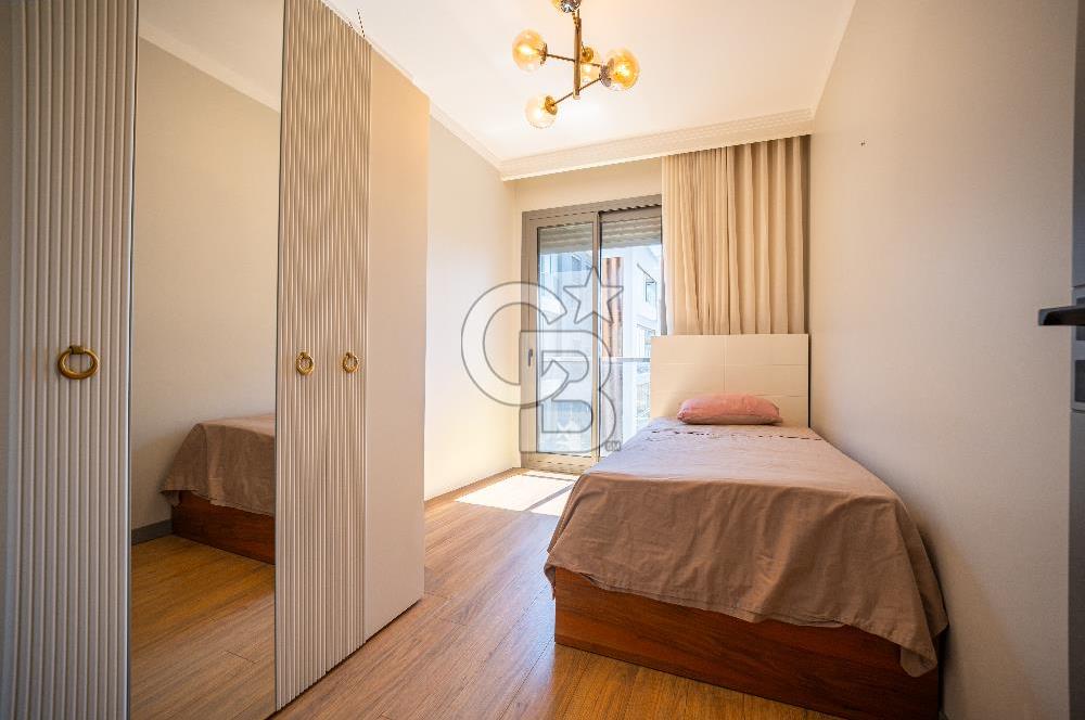 Ataşehir Modern'de Emsalsiz Peyzaj Manzaralı 2+1 Satılık Daire