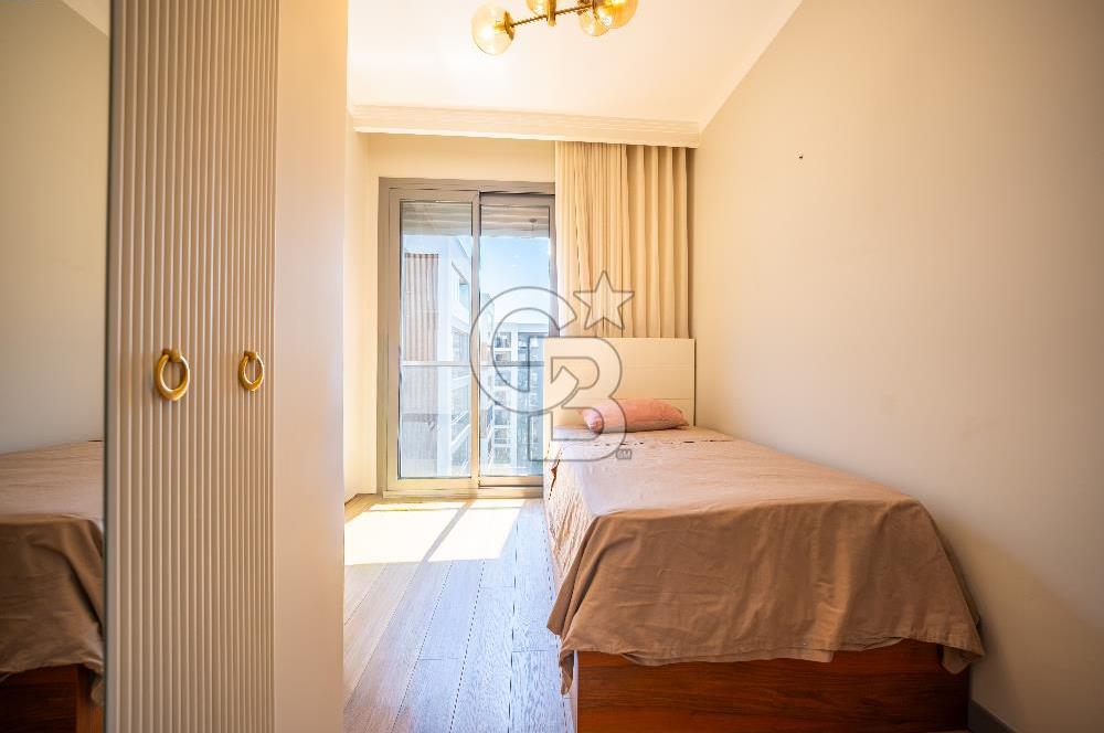 Ataşehir Modern'de Emsalsiz Peyzaj Manzaralı 2+1 Satılık Daire