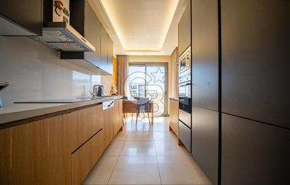 Ataşehir Modern'de Emsalsiz Peyzaj Manzaralı 2+1 Satılık Daire