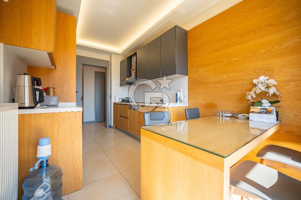 Ataşehir Modern'de Emsalsiz Peyzaj Manzaralı 2+1 Satılık Daire