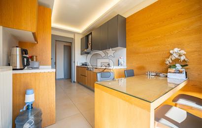 Ataşehir Modern'de Emsalsiz Peyzaj Manzaralı 2+1 Satılık Daire