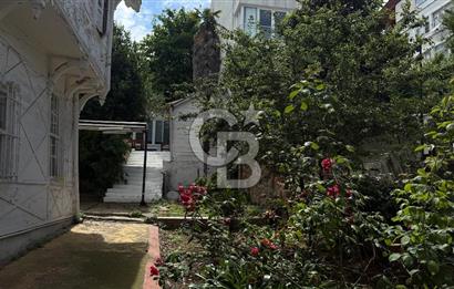 İSTANBUL KINALIADA'DA 125 YILLIK SATILIK TARİHİ KÖŞK