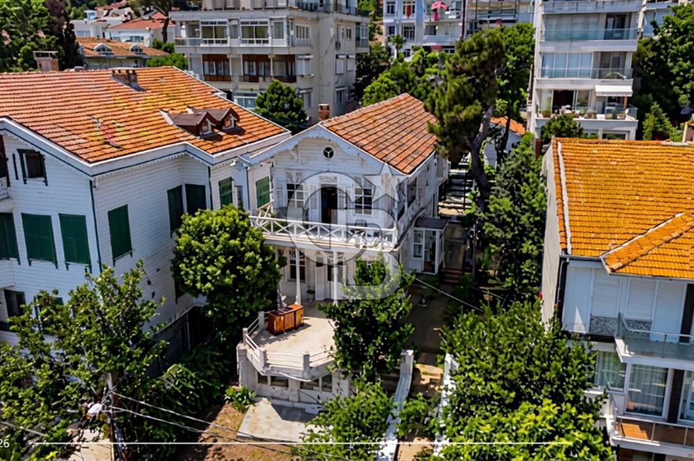 İSTANBUL KINALIADA'DA 125 YILLIK SATILIK TARİHİ KÖŞK