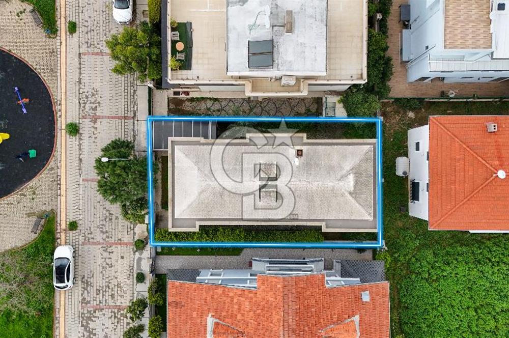 Forum Bornova Karşısında Satılık Villa