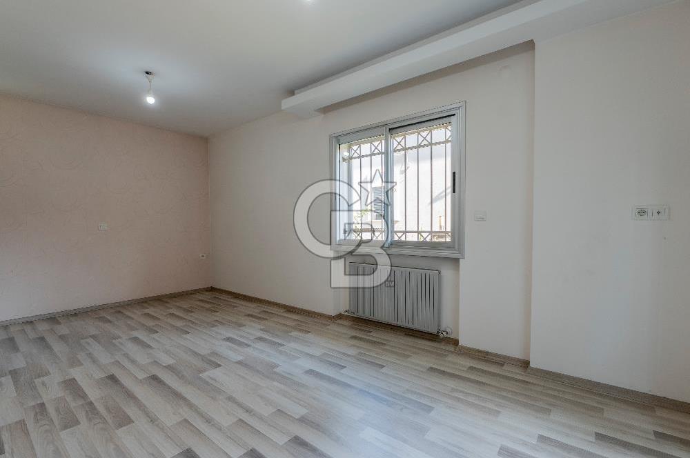 Forum Bornova Karşısında Satılık Villa