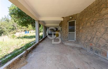 Bornova 17 Dönüm İçinde Özel Yaşam Çiftliği