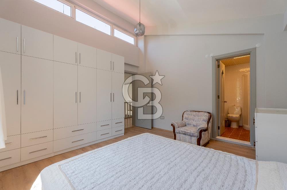 Bornova 17 Dönüm İçinde Özel Yaşam Çiftliği