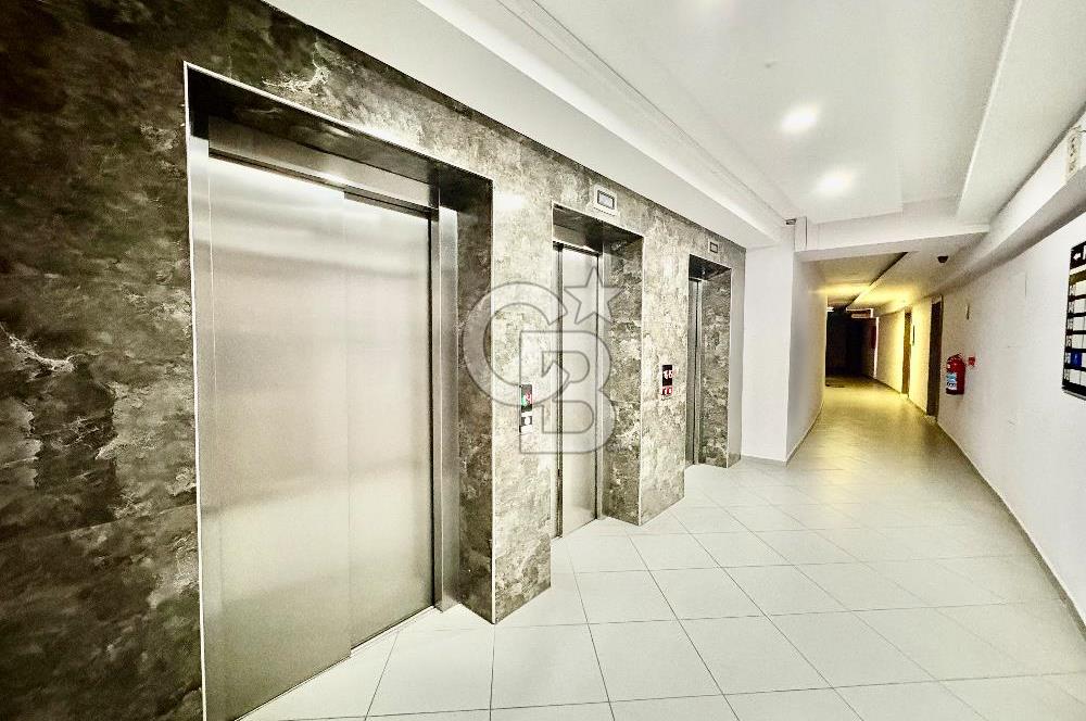 Bayraklı İnce Plaza Satılık Ofis