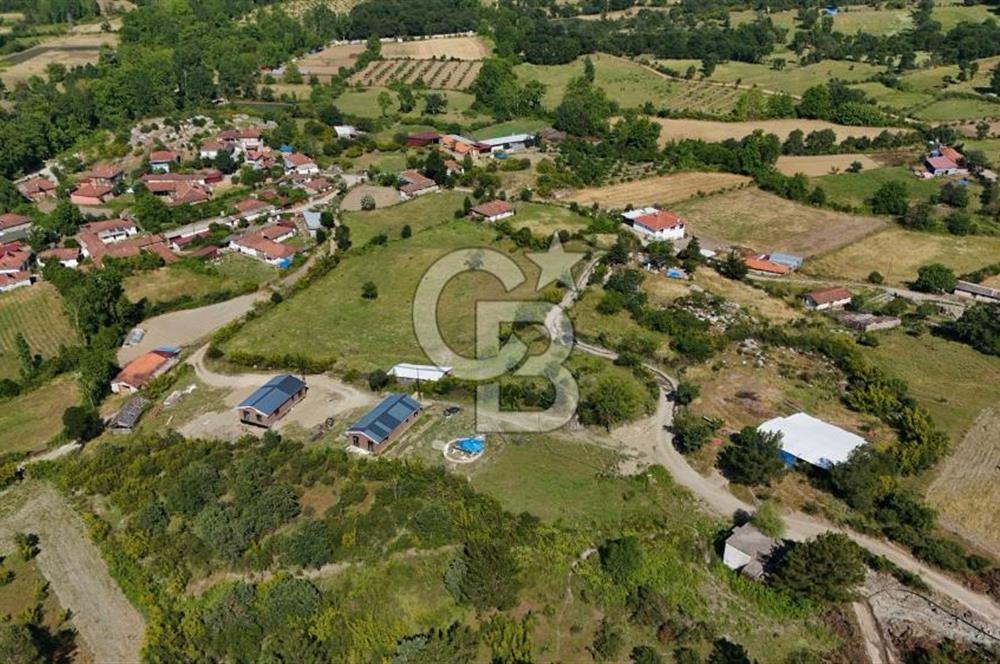 YENİCE AŞAĞIÇAVUŞ'TA VİLLA İMARLI SATILIK ARSA
