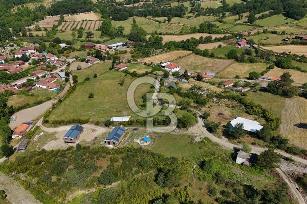 YENİCE AŞAĞIÇAVUŞ'TA VİLLA İMARLI SATILIK ARSA