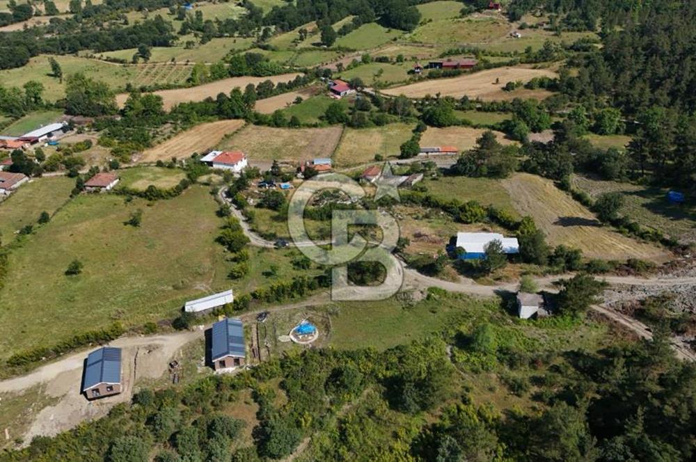 YENİCE AŞAĞIÇAVUŞ'TA VİLLA İMARLI SATILIK ARSA