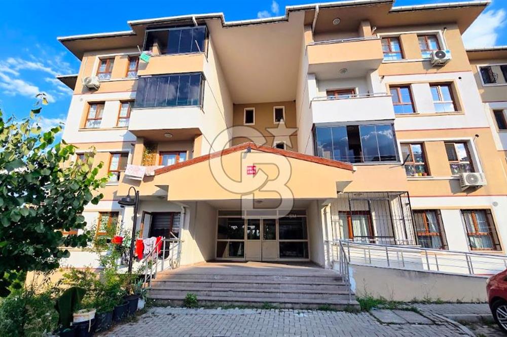 Karahasanlı Tokilerde 80 M² Komple Yenilenmiş 2+1 Satılık Daire