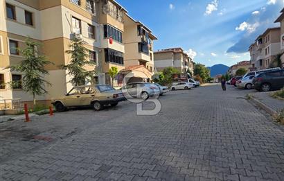 Karahasanlı Tokilerde 80 M² Komple Yenilenmiş 2+1 Satılık Daire