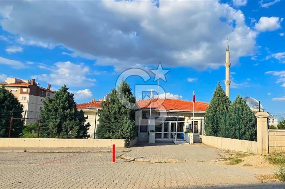 Karahasanlı Tokilerde 80 M² Komple Yenilenmiş 2+1 Satılık Daire