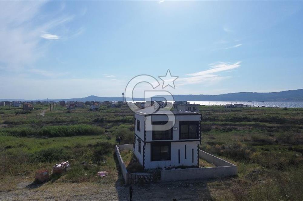 Çanakkale/Lapseki/Umurbey'de 360° Panoramik Teraslı 3+1 Villa