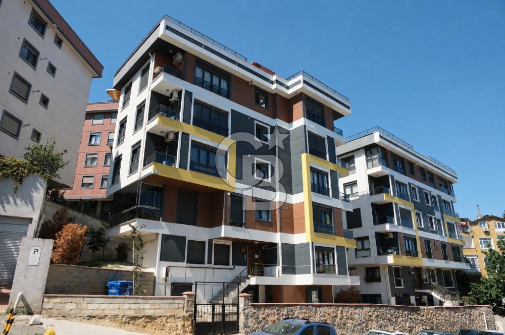ACIBADEM DE METRO YANI SATILIK 3+1 DAİRE