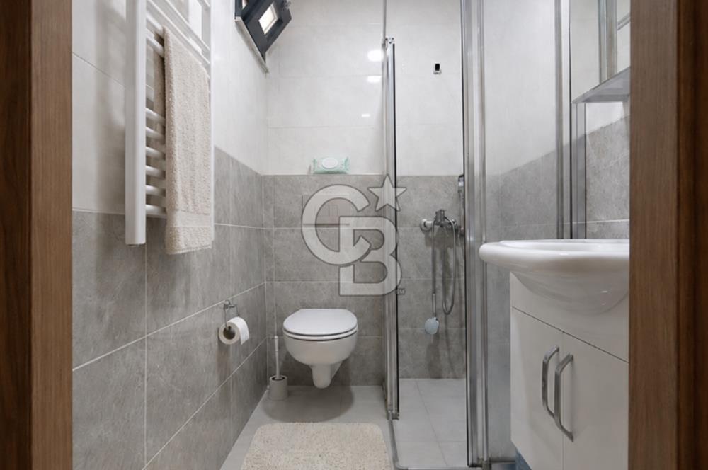 ACIBADEM DE METRO YANI SATILIK 3+1 DAİRE