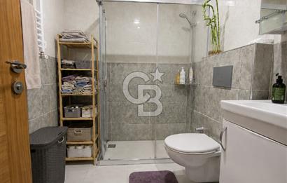 ACIBADEM DE METRO YANI SATILIK 3+1 DAİRE