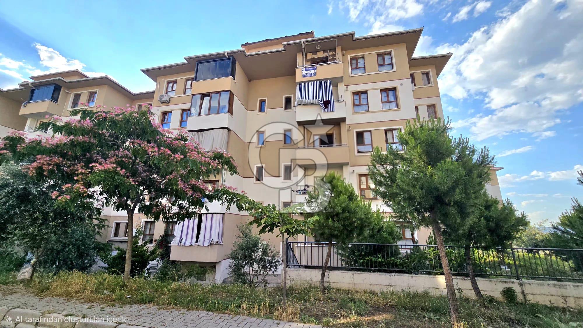 Karahasanlı Tokilerde 80 M² Komple Yenilenmiş 2+1 Satılık Daire