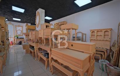 AVCILAR ÜNİVERSİTE MAH. E-5/METROBÜSE YAKIN 140 m² DEPOLU DÜKKAN