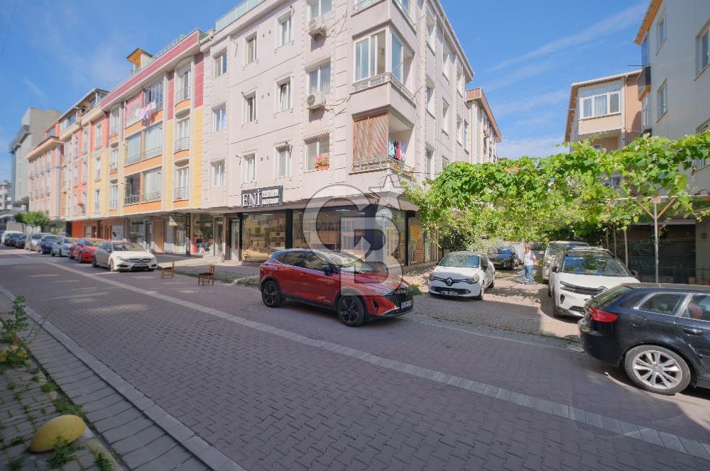 AVCILAR ÜNİVERSİTE MAH. E-5/METROBÜSE YAKIN 140 m² DEPOLU DÜKKAN