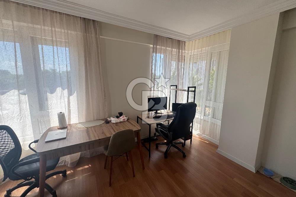 Antalya Muratpaşa Güzeloluk'ta Kiralık Kısmi Eşyalı 3+1 Daire