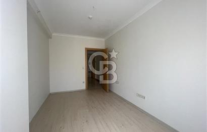 NUSRET ÖZTÜRK'TEN MALTEPE MARMAROOM SİTESİNDE SATILIK 2+1 DAİRE