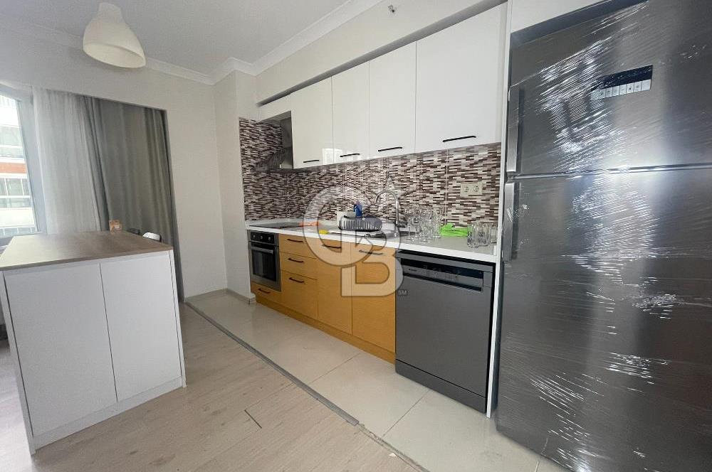 NUSRET ÖZTÜRK'TEN MALTEPE MARMAROOM SİTESİNDE SATILIK 2+1 DAİRE
