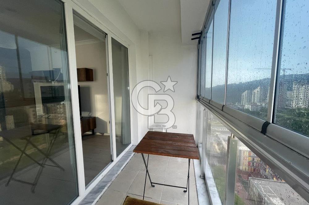NUSRET ÖZTÜRK'TEN MALTEPE MARMAROOM SİTESİNDE SATILIK 2+1 DAİRE