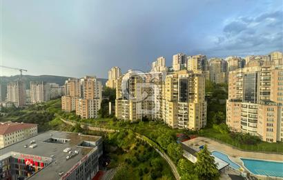 NUSRET ÖZTÜRK'TEN MALTEPE MARMAROOM SİTESİNDE SATILIK 2+1 DAİRE